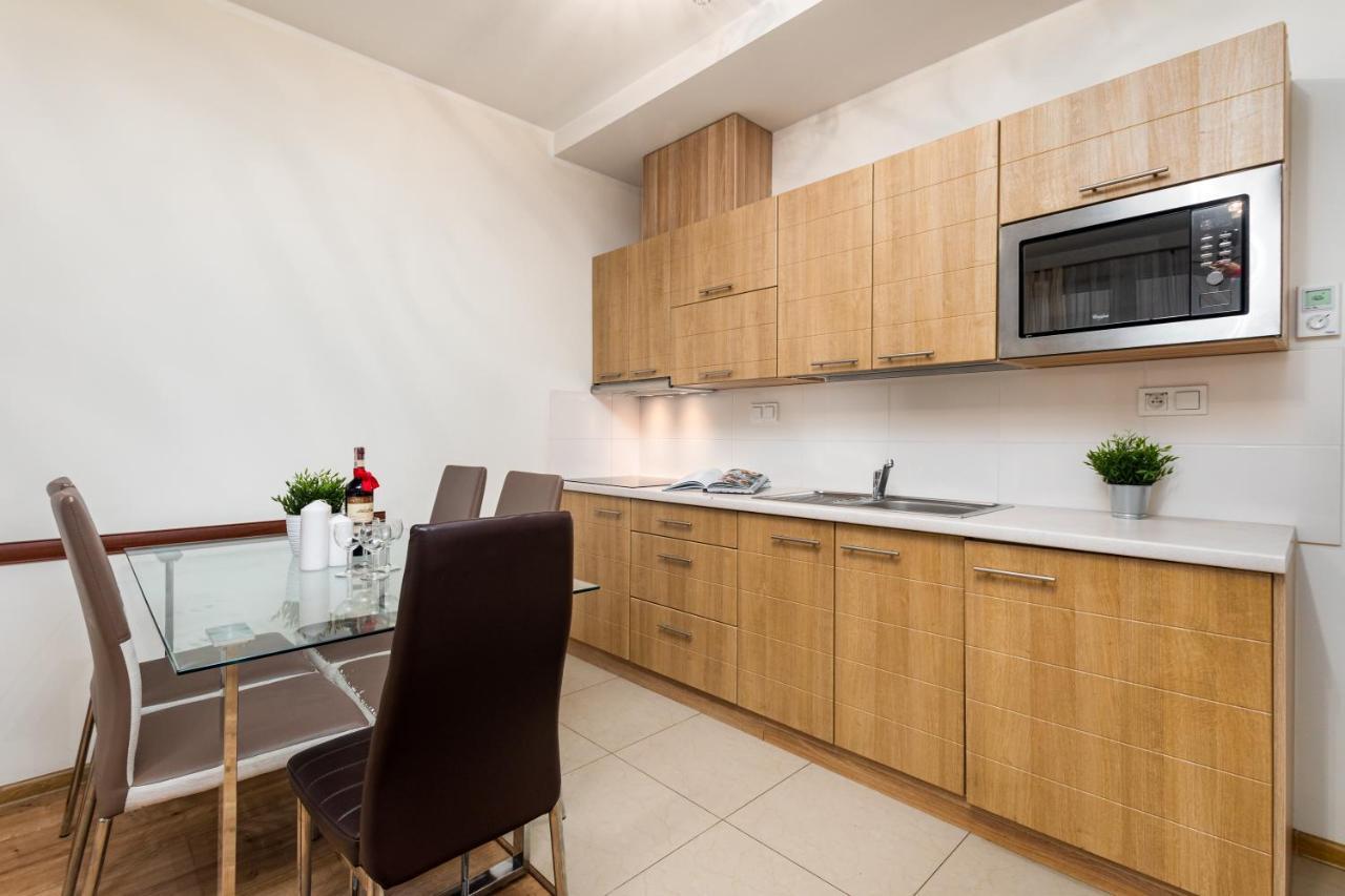 Al Krakowska 291A By Homeprime Warsaw Exterior photo
