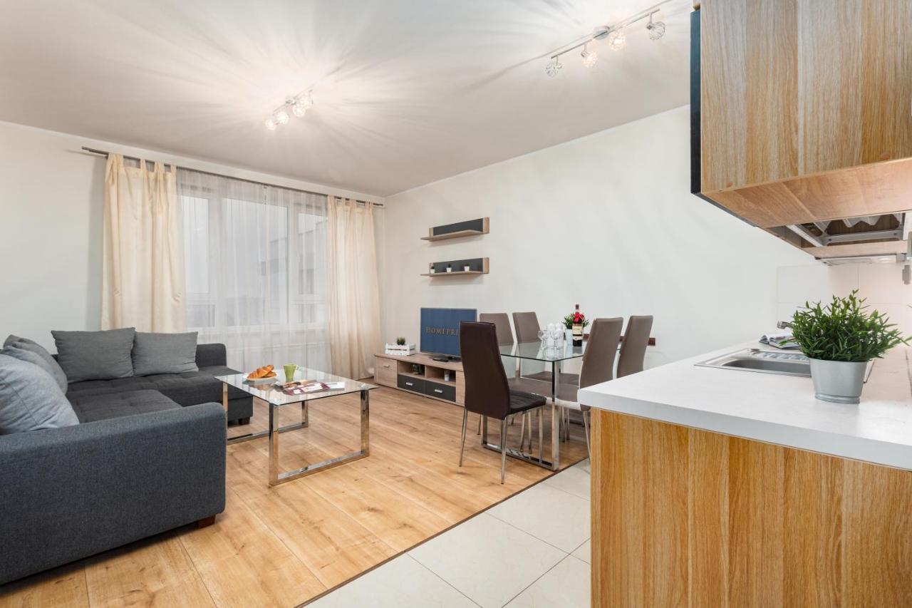 Al Krakowska 291A By Homeprime Warsaw Exterior photo